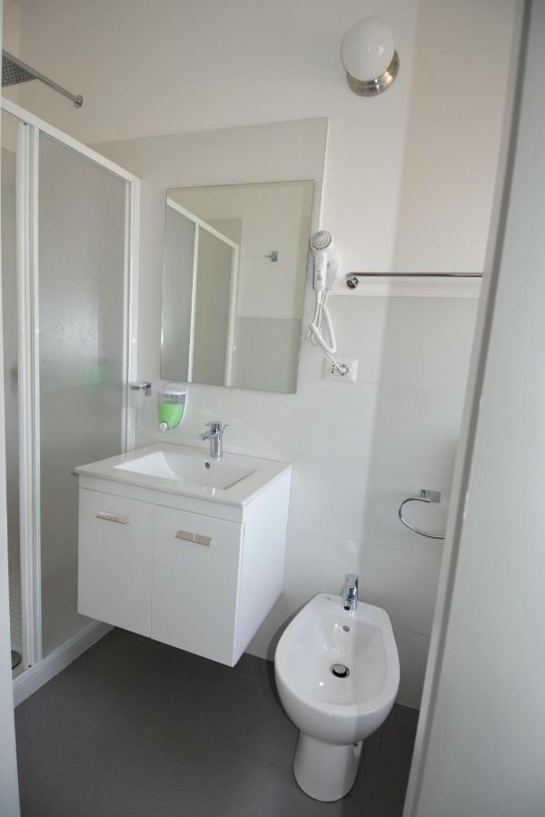 Residence Da Gio Μόντενα Εξωτερικό φωτογραφία